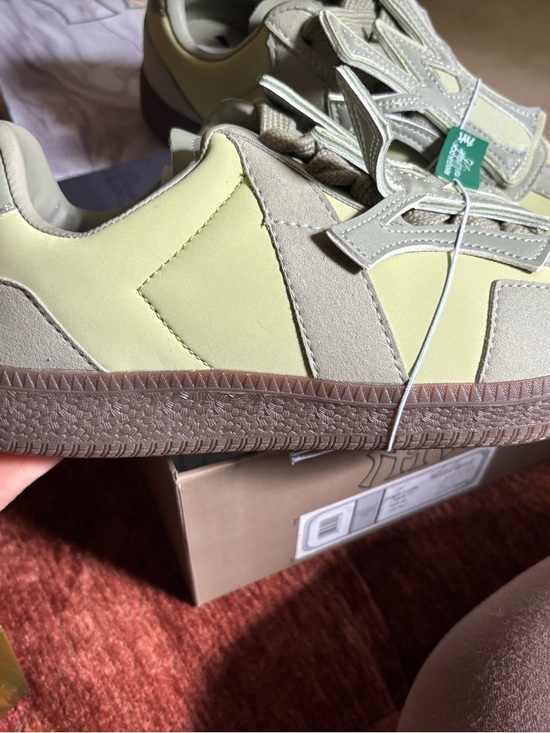 Men’s Neutral Green Suede Athletic Shoes mens 7 women’s 8 main image 4